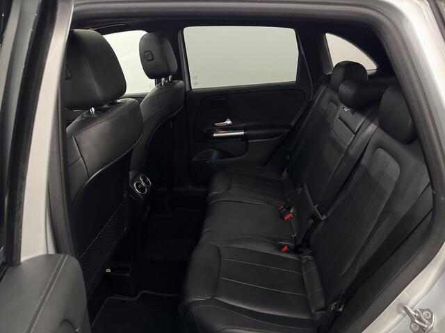Mercedes-Benz B-KLASSE 180 Business Solution Luxury Pano, Leder, Camera, Stoelverwarming, Navi, Cruise control adaptief, Keyless start, Elektrische achterklep