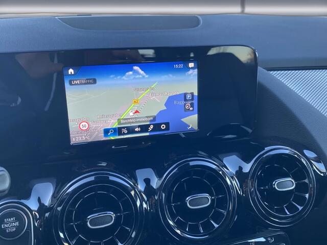 Mercedes-Benz B-KLASSE 250 e Business ** APPLE/ANDROID - NAVI - HALF-LEDER - SPOORASS - CRUISE ** 1e EIG - UNFALLFREI ** ** INFORMEER OOK NAAR ONZE AANTREKKELIJKE FINANCIAL-LEASE TARIEVEN **