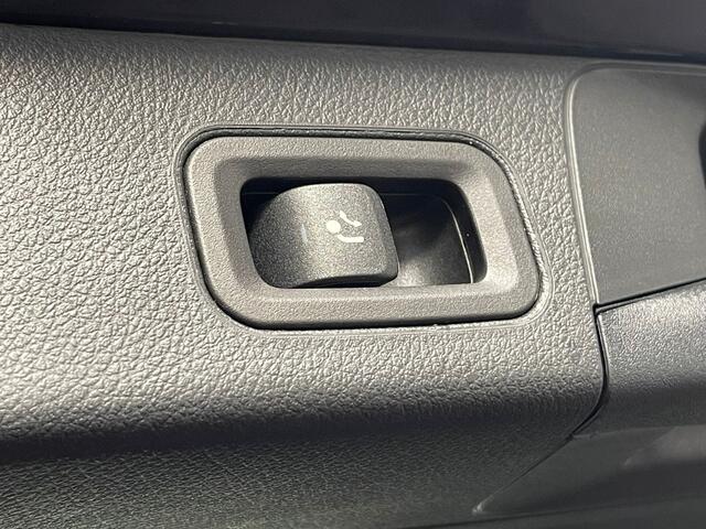 Mercedes-Benz B-KLASSE 180 Bus. Sol. AMG