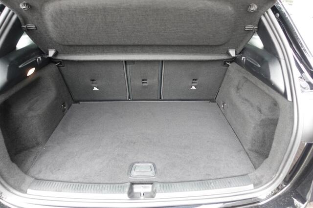 Mercedes-Benz B-KLASSE 180 BNS SOLUTION Mild Hybrid