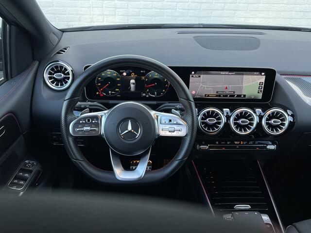 Mercedes-Benz B-KLASSE 200 Business Solution AMG | Night | Camera | Sfeerverlichting | MBUX
