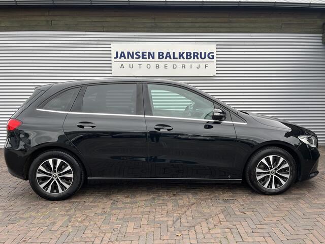 Mercedes-Benz B-KLASSE 180 Business Solution