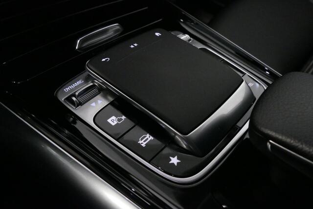 Mercedes-Benz B-KLASSE 200d Premium Plus / Elektr. verstelbare voorstoel + memory / Stoelverwarming / Elektr. wegklapbare trekhaak / Koplamp LED High Performance / Elektr. achterklep / 18'' AMG LMV / Dynamic Select / Cruise Control / Elektr. lendensteun