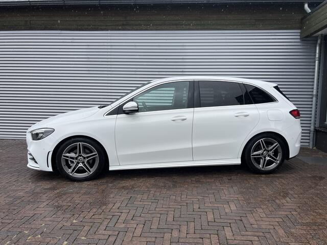 Mercedes-Benz B-KLASSE 180 Business Solution AMG