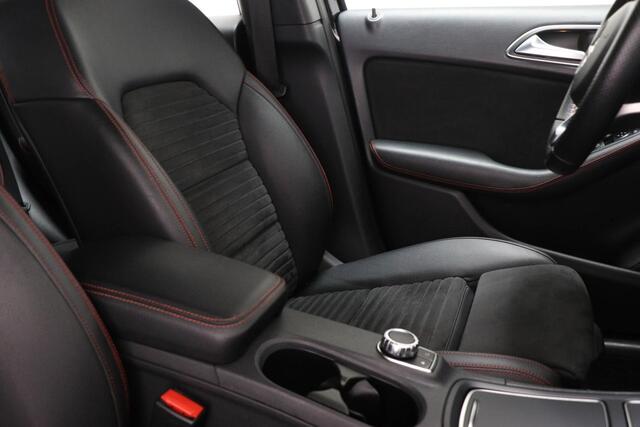 Mercedes-Benz B-KLASSE 180 Business Solution AMG Upgrade Edition | HALF LEDER | STOELVERWARMING | NAVIGATIE