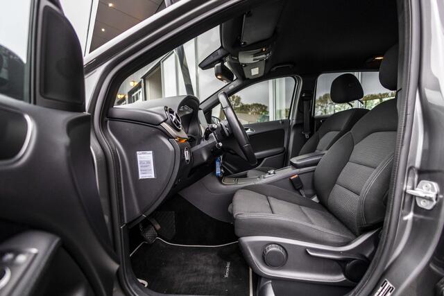Mercedes-Benz B-KLASSE 180 Lease Edition Plus | NL Auto | Camera | Automaat