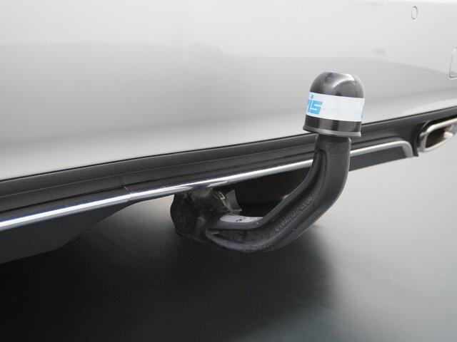 Mercedes-Benz B-KLASSE 180 Ambition Facelift Urban Navigatie Camera Trekhaak Automaat