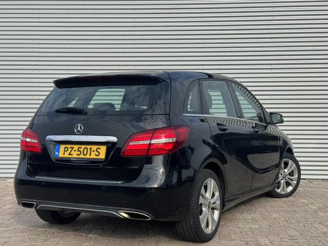 Mercedes-Benz B-KLASSE 180 Ambition | Nieuw Binnen! | Automaat | Half leer | Camera