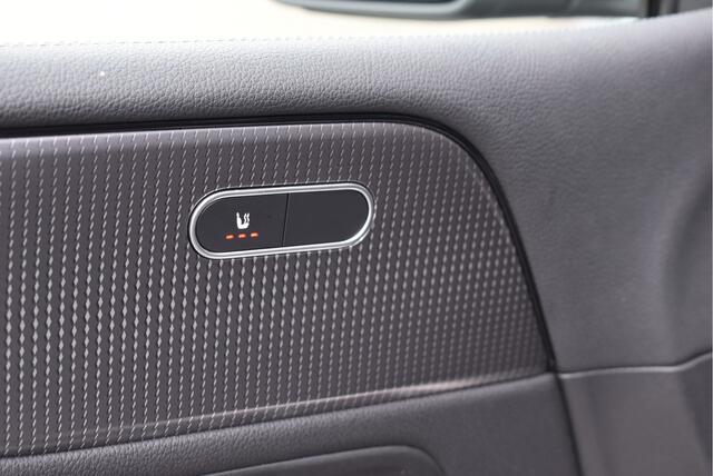 Mercedes-Benz B-KLASSE 180 Premium Automaat, Widescreen, Stoelverwarming, Sportstoelen, Navi