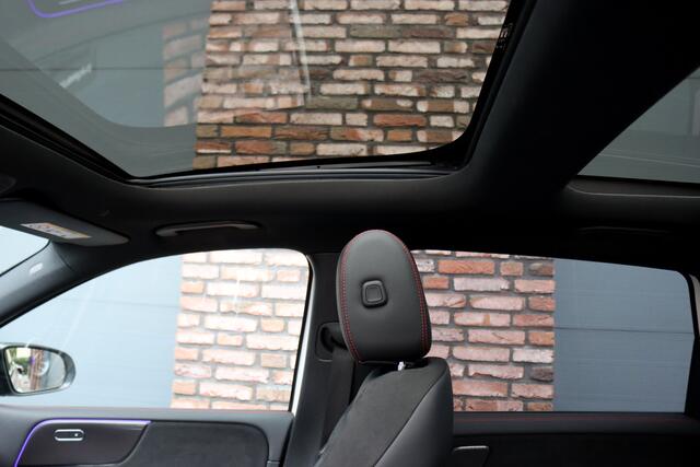 Mercedes-Benz B-KLASSE 220 AMG Line Premium+ | Panoramadak | Augmented Reality | Advanced Sound System | Keyless Go | Cruise Control | Stoelverwarming | Dodehoekassistent | Nightpakket |