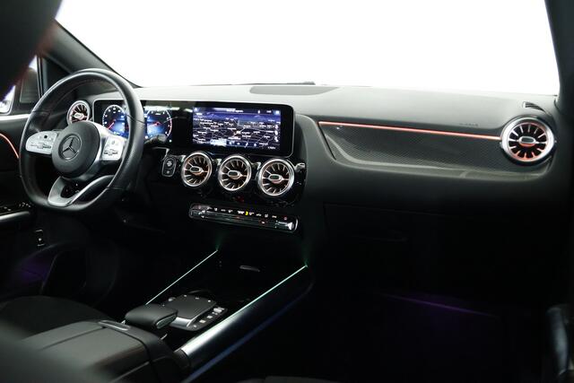 Mercedes-Benz B-KLASSE 180 Business Solution AMG / LED / Navi / Cam / CarPlay / Leder-Alcantara
