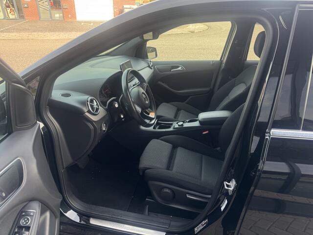 Mercedes-Benz B-KLASSE 250 e Lease Edition 28 kWh ? Bluetooth ? Navi ? Climate ?