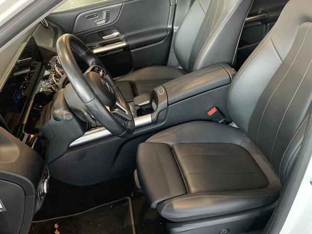 Mercedes-Benz B-KLASSE 250 e Business Solution Luxury Limited NAVIGATIE | TREKHAAK | ACHTERUITRIJCAMERA