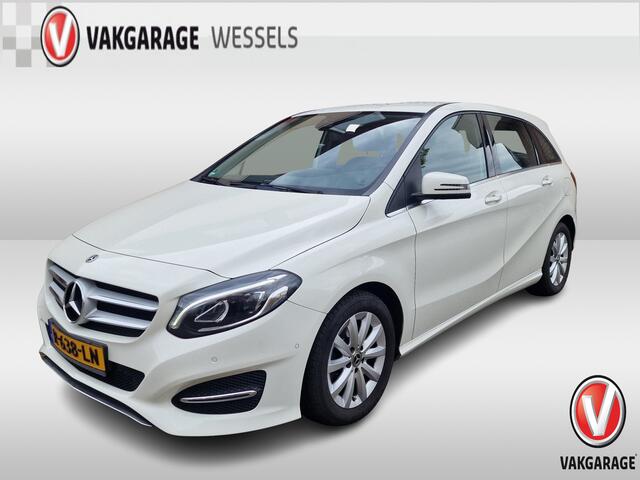 Mercedes-Benz B-KLASSE 180 Automaat | PDC | Trekhaak | LED |