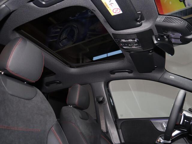 Mercedes-Benz B-KLASSE 250e Business Solution AMG | Panoramaschuifdak | Premium plus pakket | Winter pakket | Trekhaak | Head-up display |