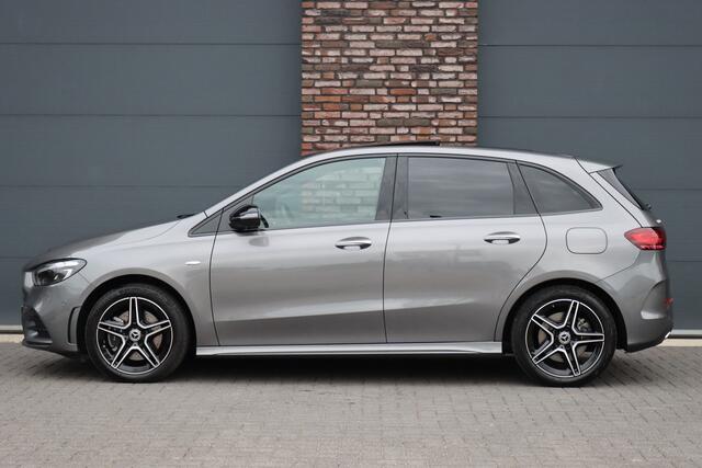 Mercedes-Benz B-KLASSE 250 e AMG Line | Panoramadak | Advanced Sound System | Camera | High Perf. LED | Nightpakket | Keyless-Go | Sfeerverlichting | Vario-Achterbank | Augmented Reality |