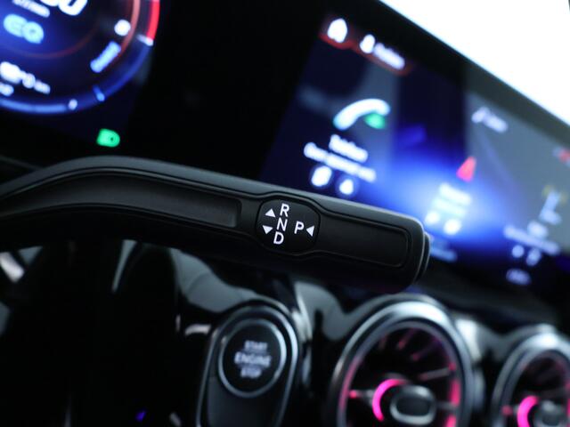 Mercedes-Benz B-KLASSE 250 e Business Line | Stoelverwarming | LED Koplampen | Achteruitrij camera | Spiegel pakket Inclusief 24 maanden MB Certified garantie voor Europa.