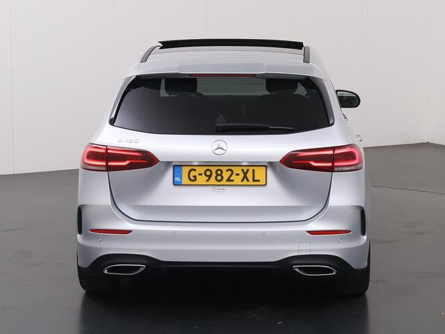Mercedes-Benz B-KLASSE 180 Advantage | AMG | Night | Panoramadak | Trekhaak | Stoelverwarming | Widescreen | Achteruitrijcamera |