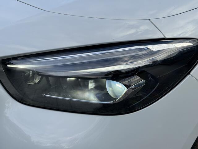 Mercedes-Benz B-KLASSE 200 Business Solution Luxury Pano-Dak | Trekhaak | Memory | Camera | Keyless