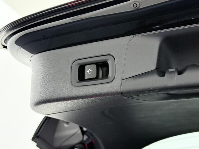 Mercedes-Benz B-KLASSE 200 Business Solution Luxury Trekhaak | Camera | Navigatie | Automaat |