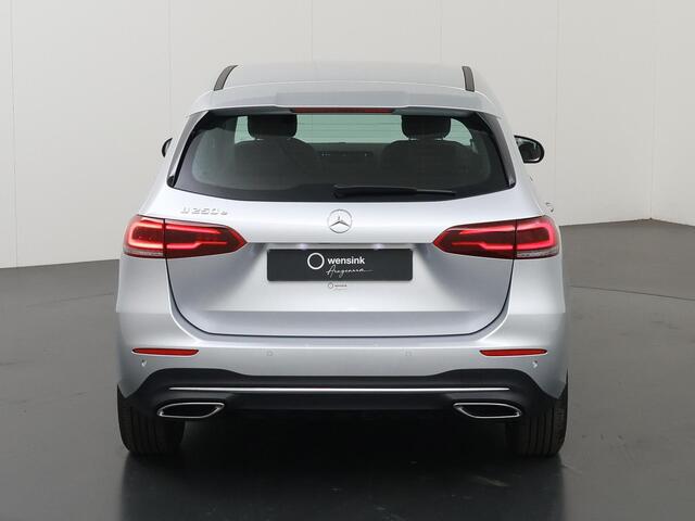 Mercedes-Benz B-KLASSE 250 e Luxury Line | Stoelverwarming | LED koplampen | Elektrische achterklep |