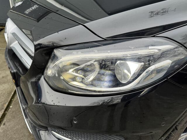 Mercedes-Benz B-KLASSE 180 Ambition plus 122pk Automaat Navigatie PDC AMG Line
