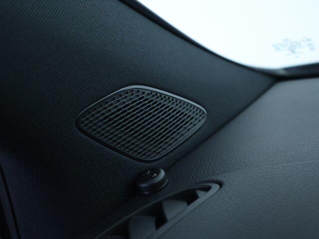 Mercedes-Benz B-KLASSE 250 e Business Solution AMG | Panoramadak | Sfeerverlichting | Memory | Keyless Go | Dode Hoek Assistent | Inclusief 24 maanden Mercedes-Benz Certified garantie voor Europa.