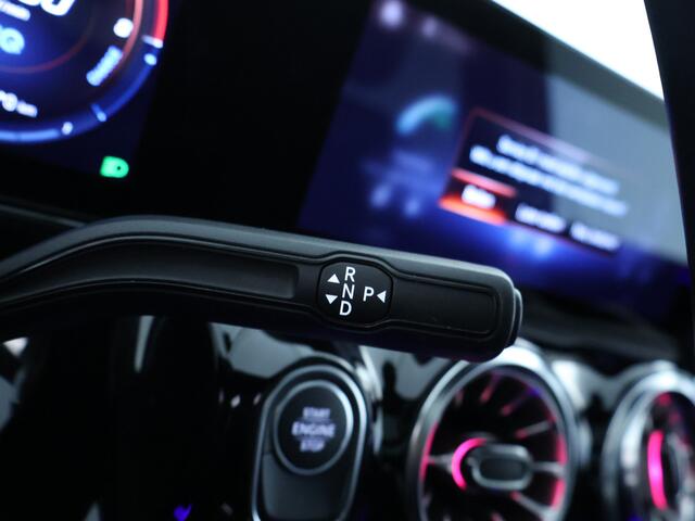 Mercedes-Benz B-KLASSE 250 e Business Solution AMG | Panoramadak | Sfeerverlichting | Memory | Keyless Go | Dode Hoek Assistent | Inclusief 24 maanden Mercedes-Benz Certified garantie voor Europa.