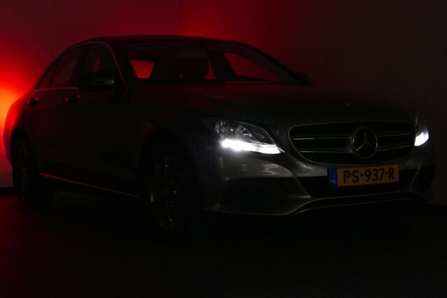 Mercedes-Benz C-KLASSE 180 Prestige. Half Leer, Stoelverw, Navi, Clima, Cruise, PDC V+A