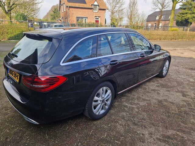 Mercedes-Benz C-KLASSE 200 Premium Pack