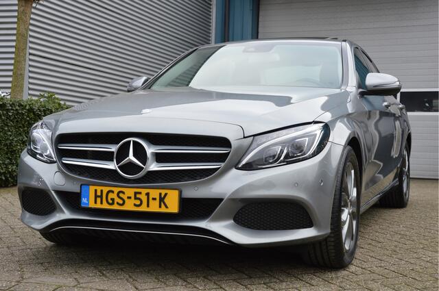 Mercedes-Benz C-KLASSE 180 AMBITION | AUTOMAAT | SCHUIFDAK | TREKHAAK | SFEERVERL | LED | ENZ