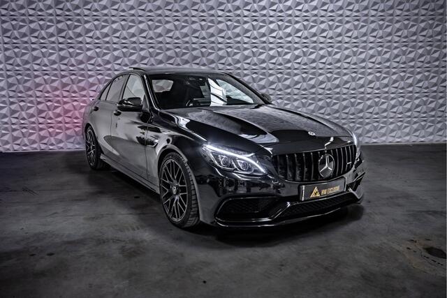 Mercedes-Benz C-KLASSE AMG 63 | Pano | Ambient | Burmester | Memory | Carbon
