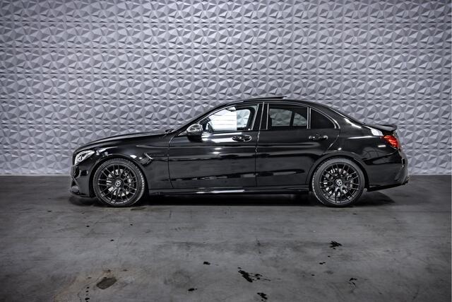 Mercedes-Benz C-KLASSE AMG 63 | Pano | Ambient | Burmester | Memory | Carbon