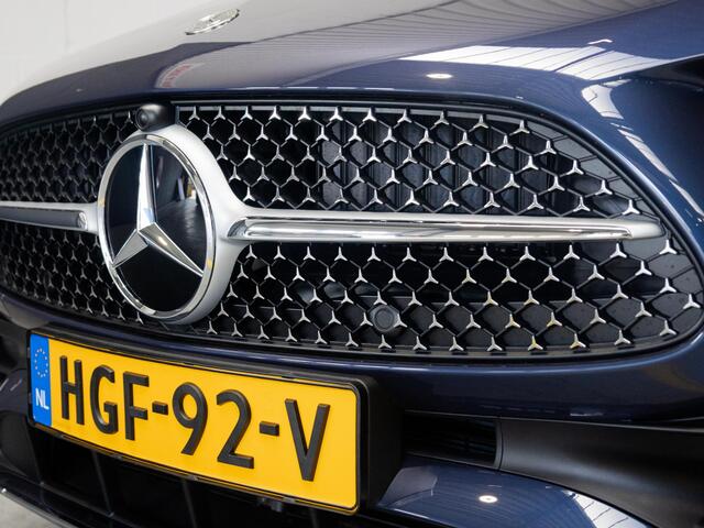 Mercedes-Benz C-KLASSE Estate 300 e Star Edition AMG Line Panorama dak | Trekhaak