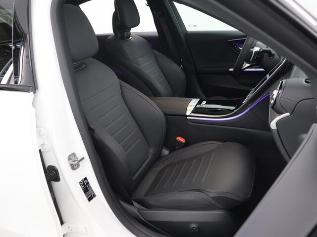 Mercedes-Benz C-KLASSE 180 Business Solution AMG | Premium Plus | Trekhaak | Panoramadak | Nightpakket | Memory | 18-Inch | Sfeerverlichting