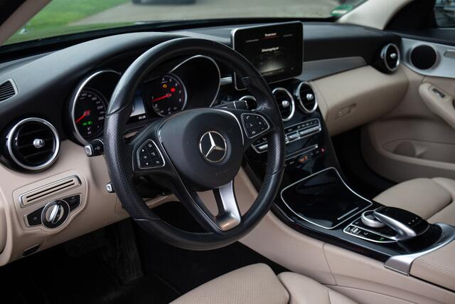 Mercedes-Benz C-KLASSE 200 Sport Edition Premium Plus Glazen panoramadak, Stoelverwarming, Isofix