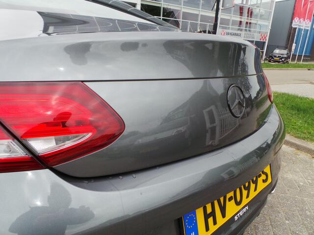 Mercedes-Benz C-KLASSE Coupé 180 Pano | AMG-Line | Burmester Airco,Cruise,Navi,Stoelverw,19 Amg,NAP,Enz op afspraak te bezichtigen
