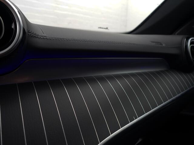 Mercedes-Benz C-KLASSE 200 AMG Night Edition Aut- Panodak, Burmester, Sfeerverlichting, Xenon Led, Stuur/Stoelverwarming, Lane Assist