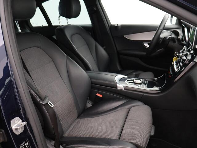 Mercedes-Benz C-KLASSE 350e 279 PK SEDAN + TREKHAAK | 19 INCH | LUCHTVERING | LED | STOELVERWARMING