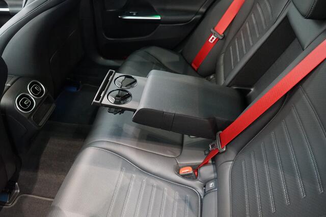 Mercedes-Benz C-KLASSE Estate 300 e AMG Line ? MAGNO ? PANO ? HEAD-UP ? 360 ? MEMORY ? ADAP.CRUISE