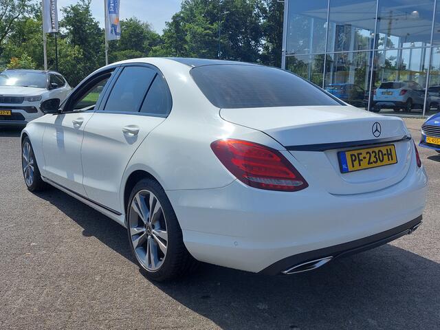 Mercedes-Benz C-KLASSE 180 156pk Automaat Business Solution Plus | Origineel NL | Navi | Clima | Cruise | Led Koplampen | Pdc V+A+Assist+Camera | Dodehoek+Licht+Regensensor | Privacy Glass | 18''lm
