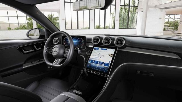 Mercedes-Benz C-KLASSE Estate 300e Star Edition AMG Line LIMITED | Panoramaschuifdak | DISTRONIC | Trekhaak | USB-pakket plus