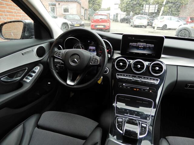 Mercedes-Benz C-KLASSE 180 PRESTIGE automaat