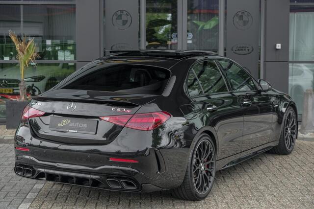 Mercedes-Benz C-KLASSE C63s AMG 680pk E-performance Panoramadak *BTW* 4-Wielsturing Burmester 3d AMG Driver pack