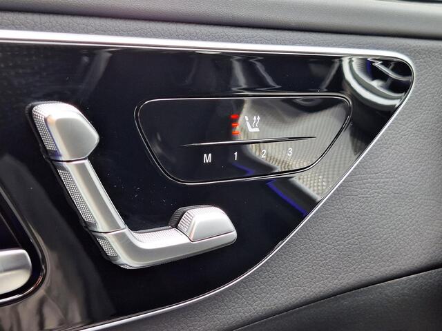 Mercedes-Benz C-KLASSE Estate 180 Star Edition AMG | Night Pakket | Trekhaak | Elektrisch Verstelbare Stoelen + Memory | Elektrische Achterklep | Apple CarPlay | Android Auto | Dodehoekassistent | Sfeerverlichting | Stoelverwarming | Achteruitrijcamera