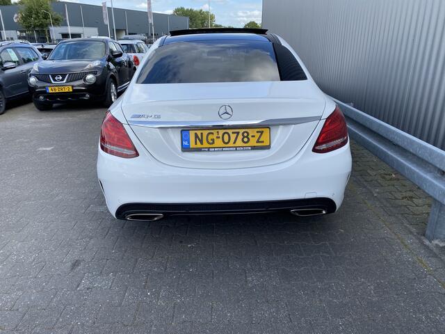 Mercedes-Benz C-KLASSE 180 AMG Sport Edition Leer, Clima, Pano, Navi, Burmester Surround, CC, PDC v/a, LED, LM, nw. APK - Inruil Mogelijk -