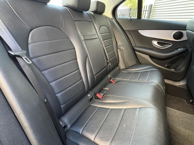 Mercedes-Benz C-KLASSE 200 Premium Plus | Leder | Navigatie | Stoelverwarming | Achteruitrijcamera |