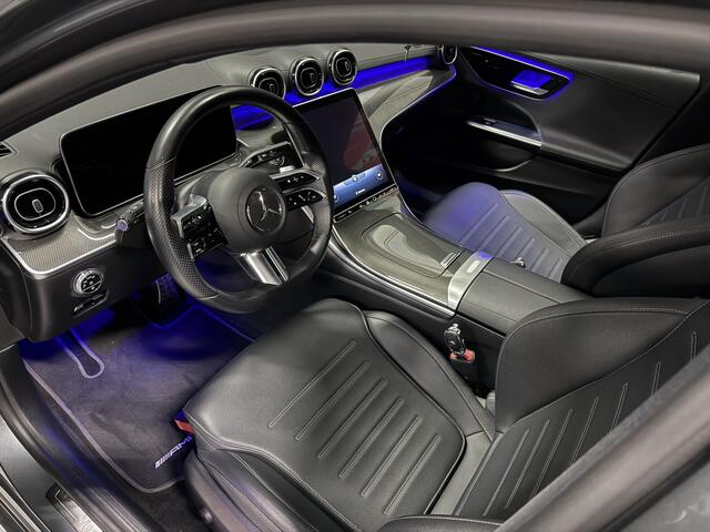 Mercedes-Benz C-KLASSE 180 AMG Line Automaat - Leder - Navigatie - Camera - Panoramadak - Full Option - Nieuwstaat - 1e Eigenaar