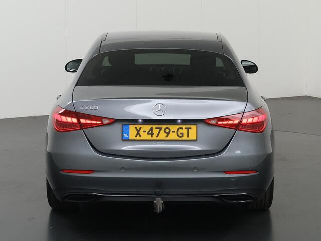 Mercedes-Benz C-KLASSE 200 Luxury Line | Trekhaak | Stoelverwarming | Achteruitrijcamera | MBUX |