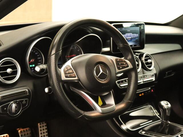 Mercedes-Benz C-KLASSE Estate 160 - ORIGINEEL NEDERLANDSE AUTO - ELEKTRISCH GLAZEN PANORAMADAK - CRUISE CONTROL - PARKEERSENSOREN VOOR + ACHTER - AMG-LINE INTERIEUR/EXTERIEUR - STOELVERWARMING VOORZIJDE - LEDEREN BEKELDING - CAMERA - SPORTSTOELEN